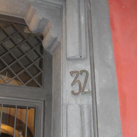 B&B Chiaia 32 نابولي المظهر الخارجي الصورة