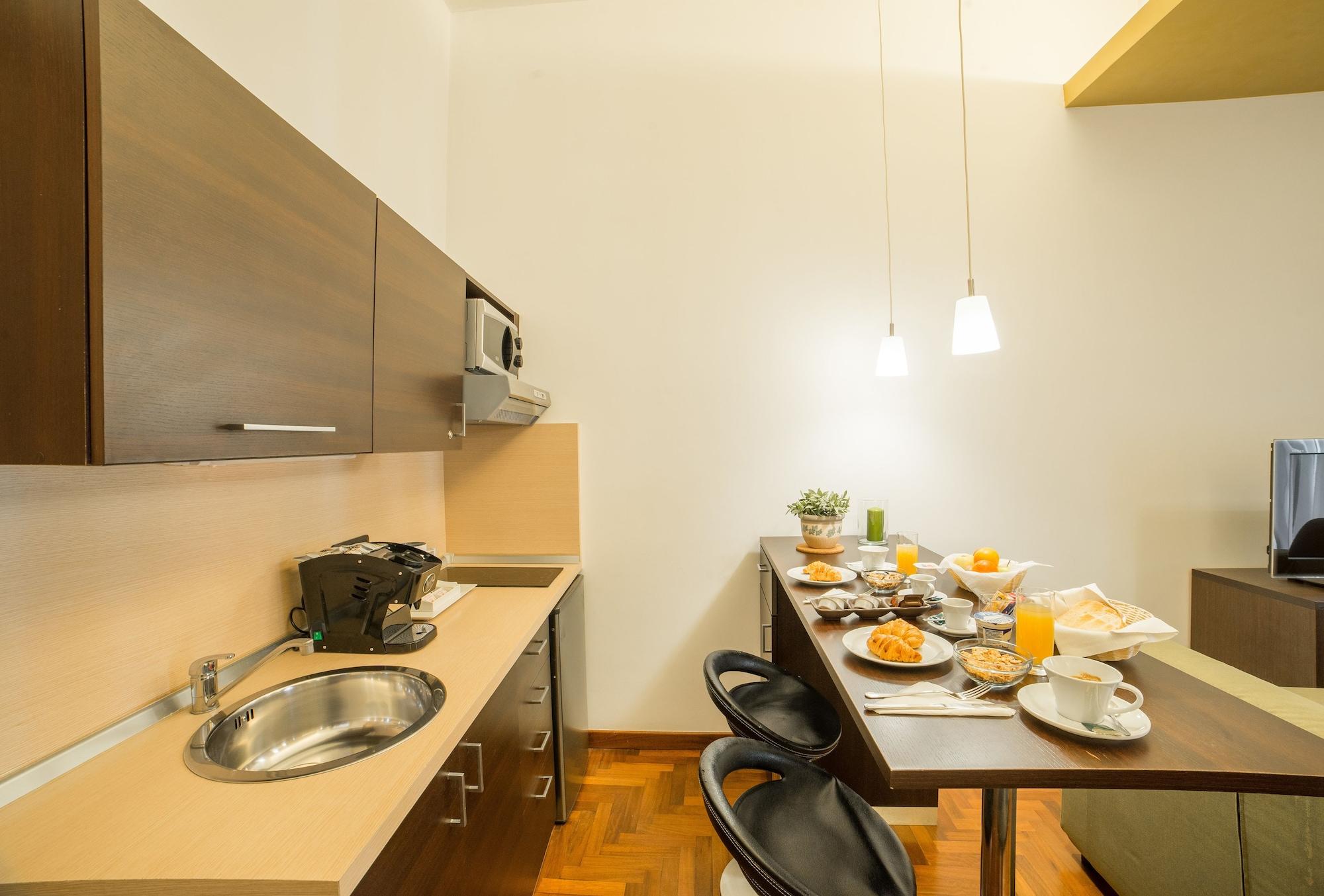 B&B Chiaia 32 نابولي المظهر الخارجي الصورة
