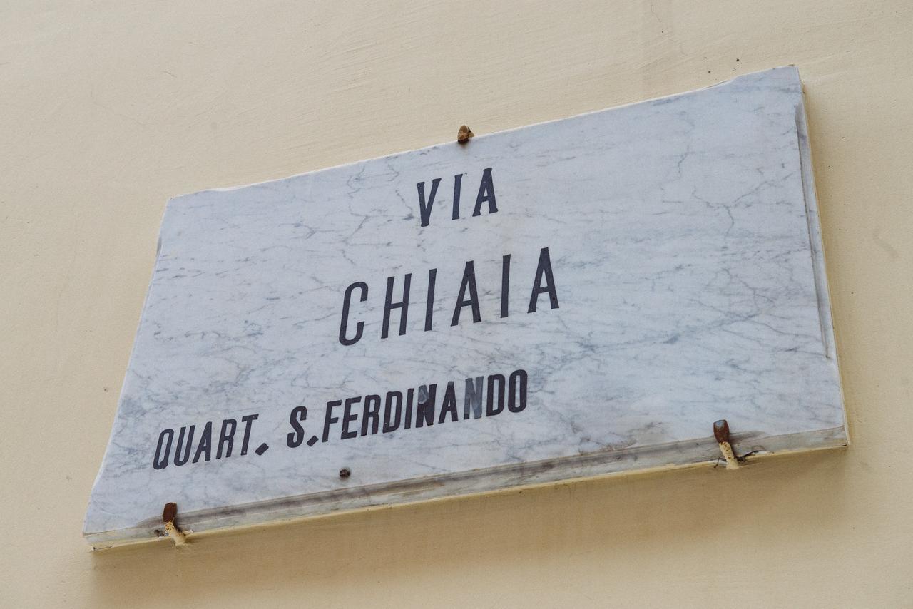 B&B Chiaia 32 نابولي المظهر الخارجي الصورة